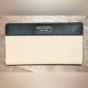 Kate Spade Black/Light Pink Wallet